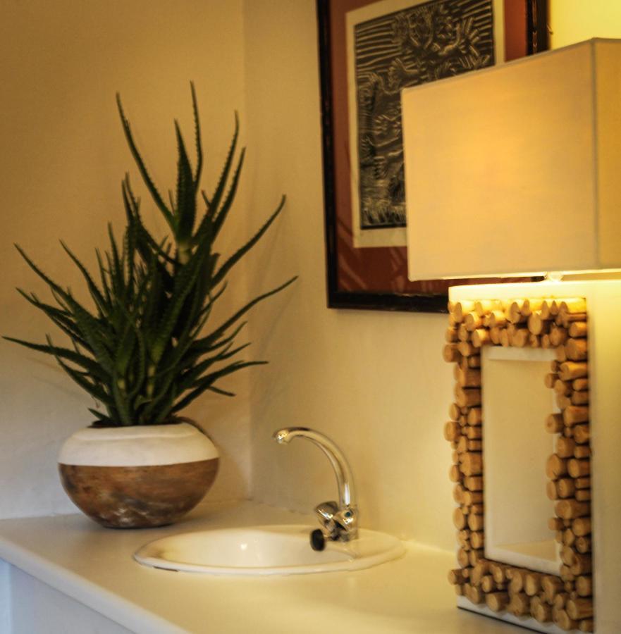 Alluring Self Catering 2 Bedroom Villa At Bokmakierie Villas Windhoek Exteriér fotografie